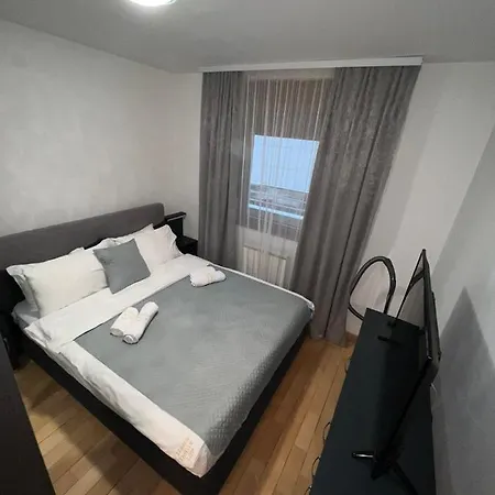 Apartment Nada De Lux
