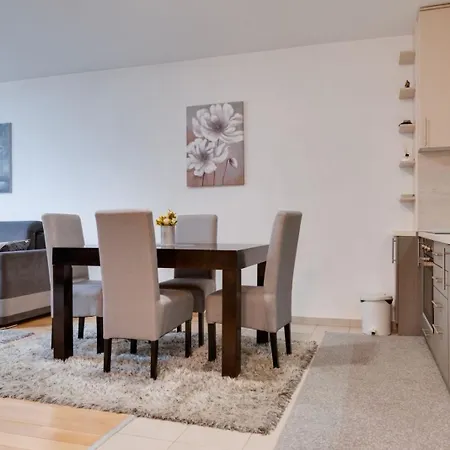 Lägenhet Nada De Lux Vrnjačka Banja