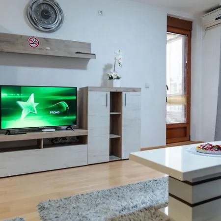 Διαμέρισμα Nada De Lux *